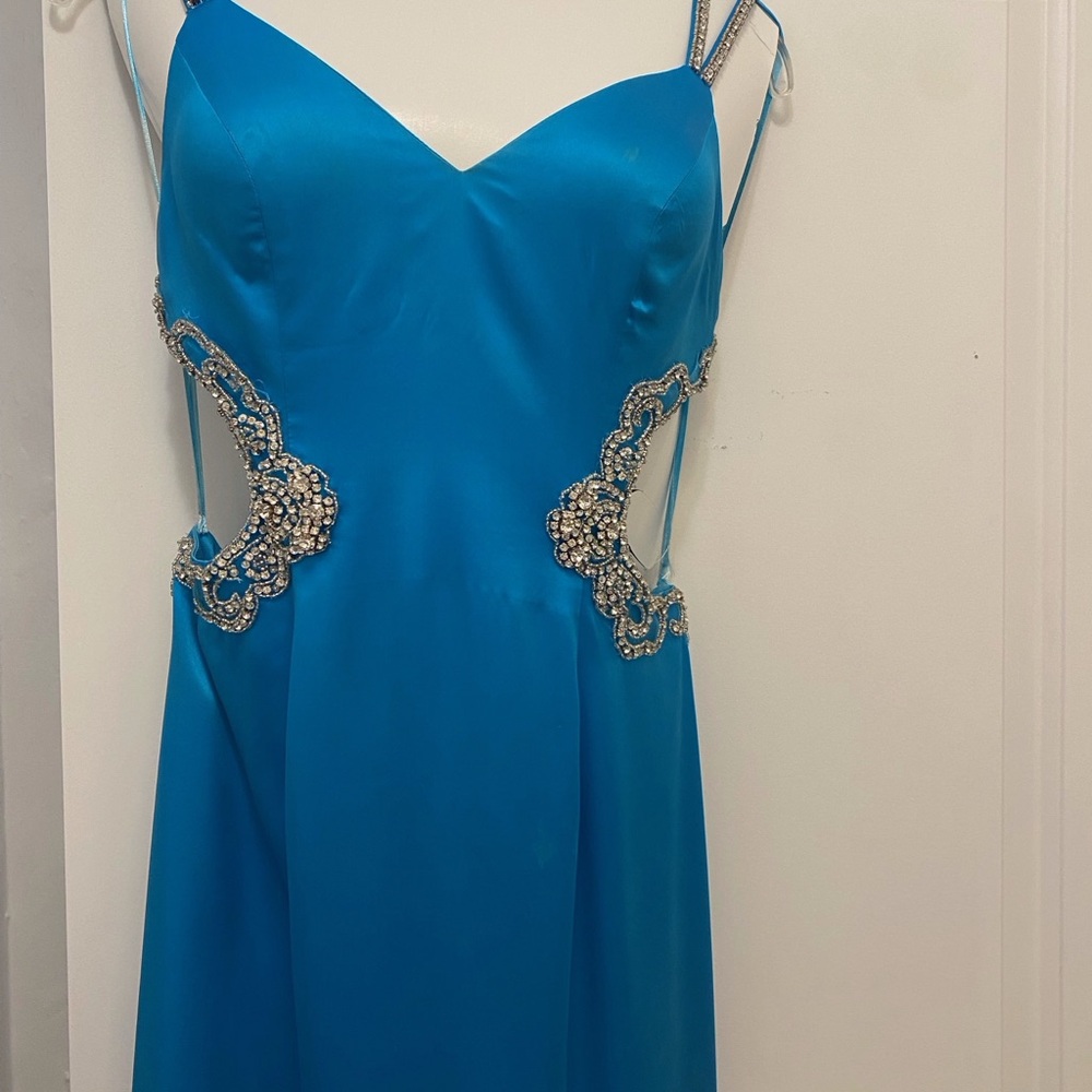 Evening allure amazing teal blue and rhinestones!